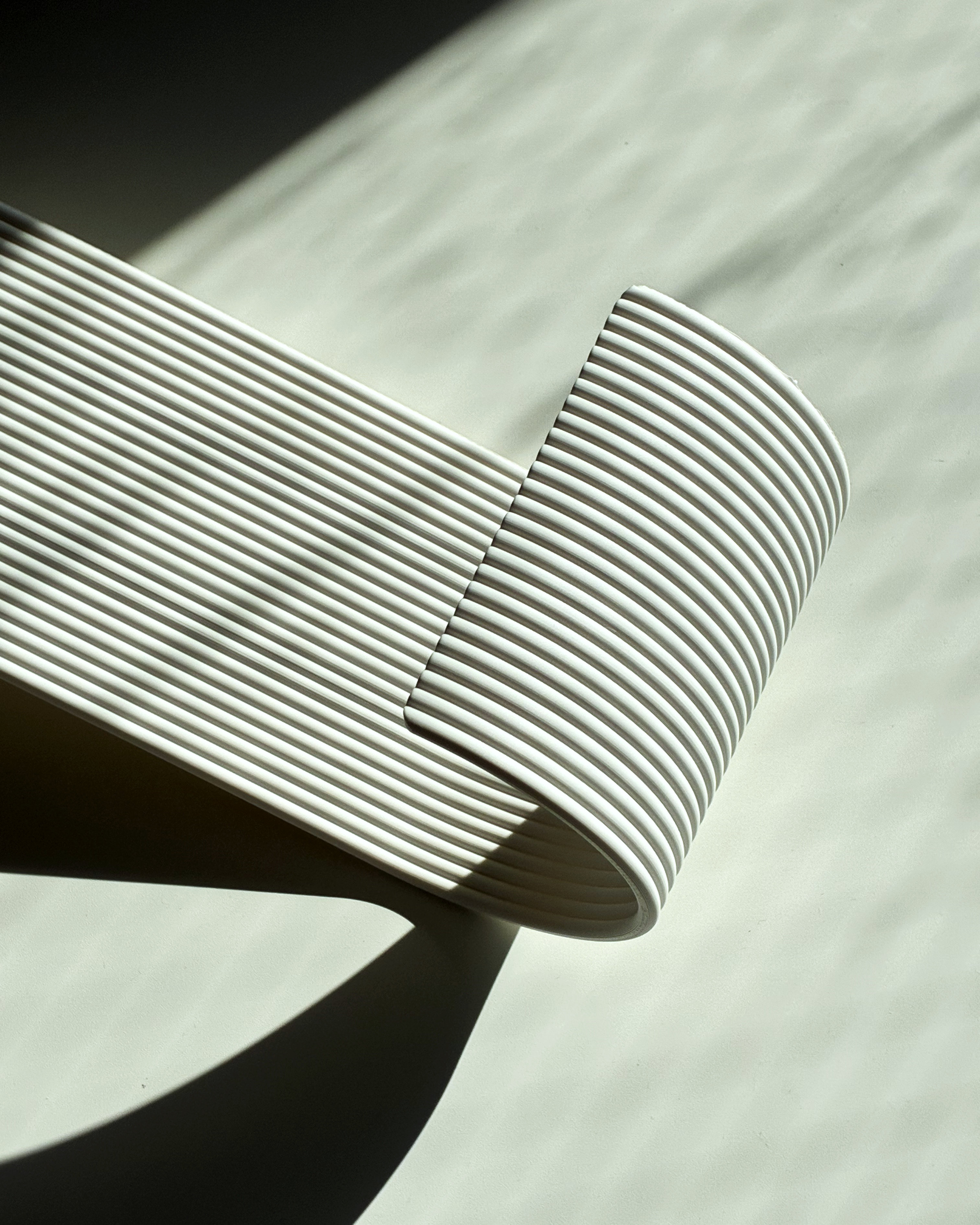 ARCH Wall Vase